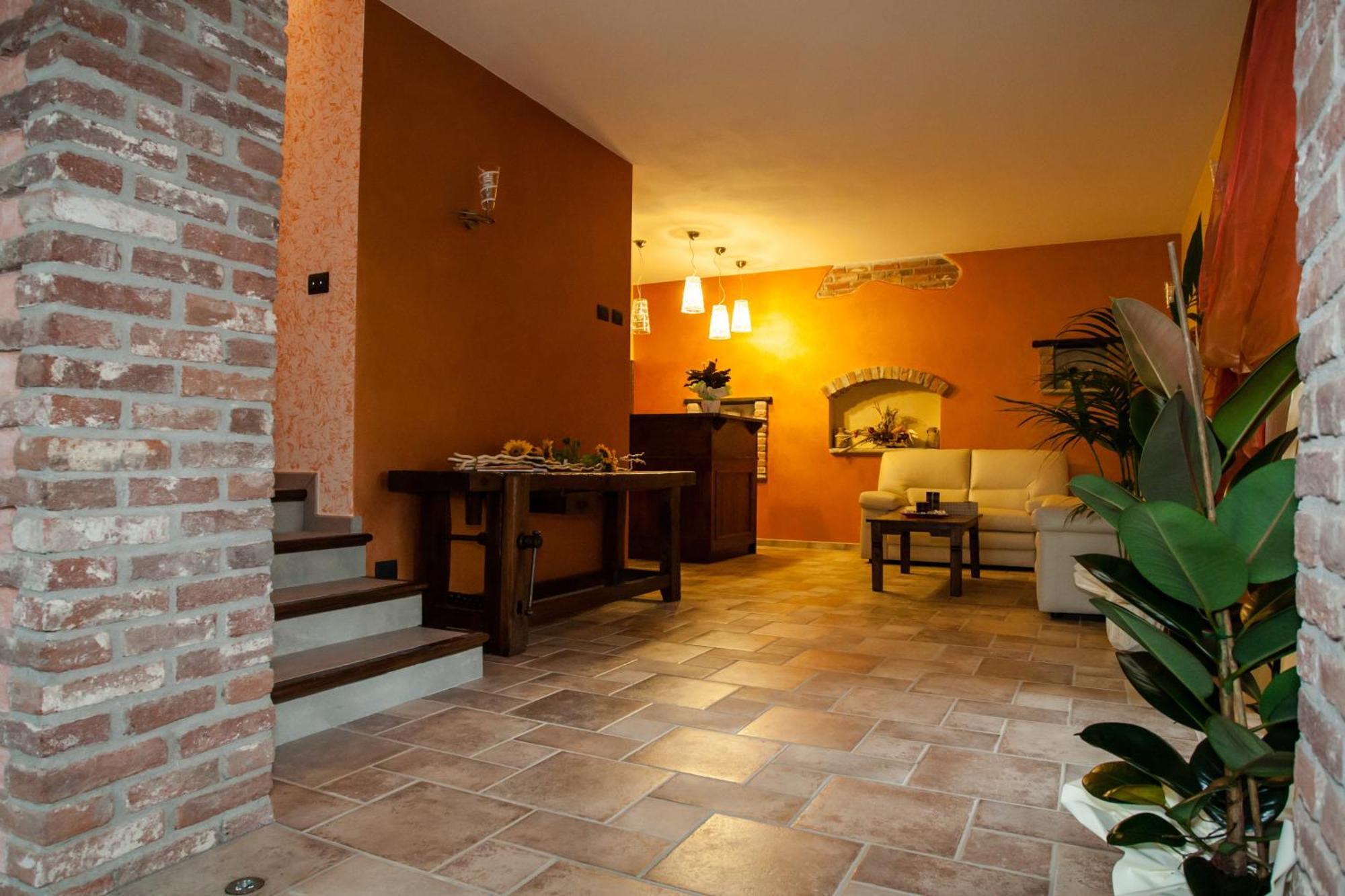 Agriturismo La Dimora Del Contadino Mondovi Exterior photo