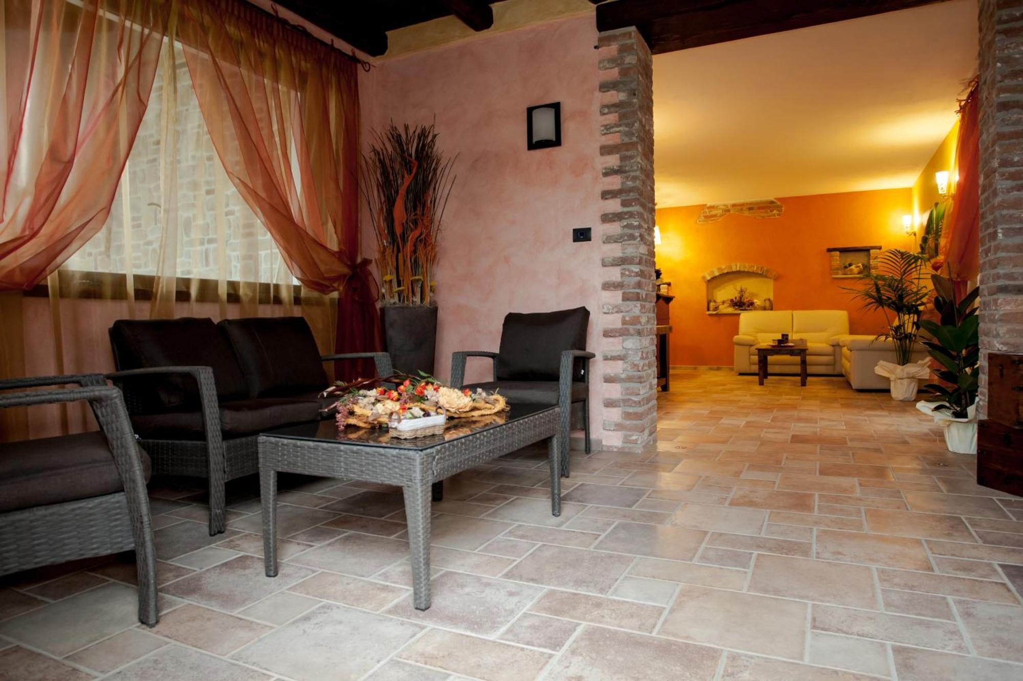 Agriturismo La Dimora Del Contadino Mondovi Exterior photo